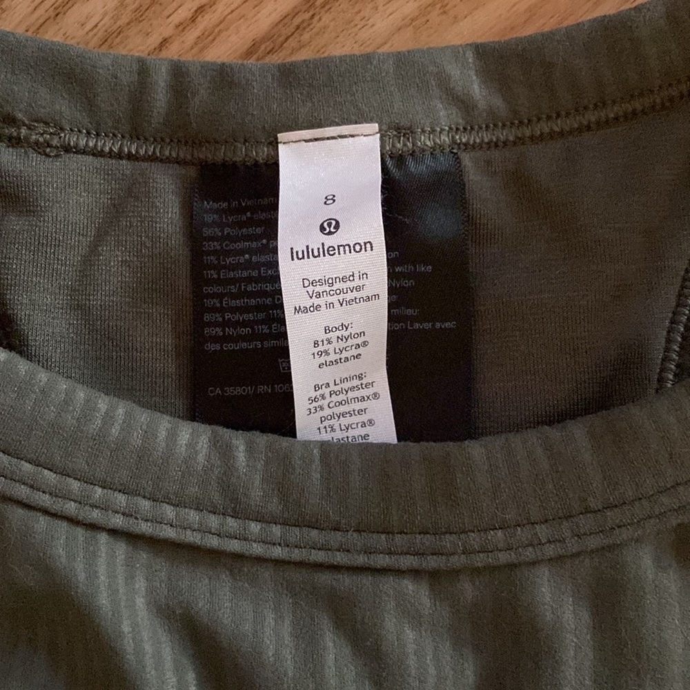 Lululemon Crop Tank - Picture 2 of 4